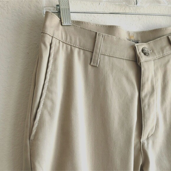 LEE Total Freedom Pants Relaxed Fit Stain Resistant Sand Khaki 30 x 29 - Picture 4 of 7
